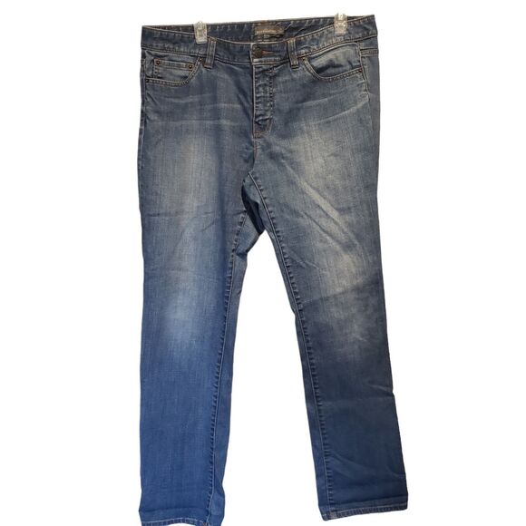 Women's Signature Original Jeans High-Rise Straight Light Wash Size 14 - Picture 1 of 9